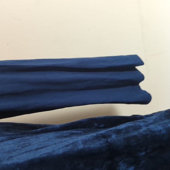 Chico's Zenergy Ombre Velvet Tunic 16 - Picture 10 of 16